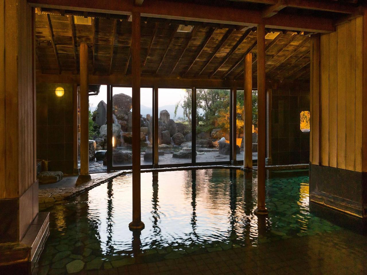 Awara Onsen Hot Spring Koubou Gurabaatei Hotel Exterior foto