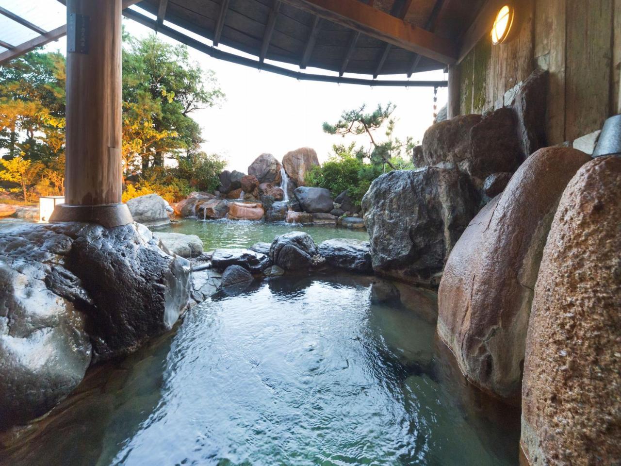 Awara Onsen Hot Spring Koubou Gurabaatei Hotel Exterior foto